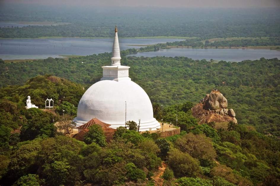 Lucky Holiday Home Anuradhapura Zewnętrze zdjęcie